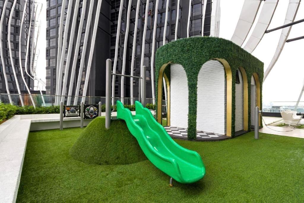 Arte Mont Kiara, Matrade, Kuala Lumpur